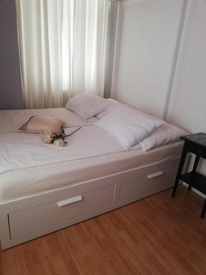 Apartment Karolina Praga Zewnętrze zdjęcie